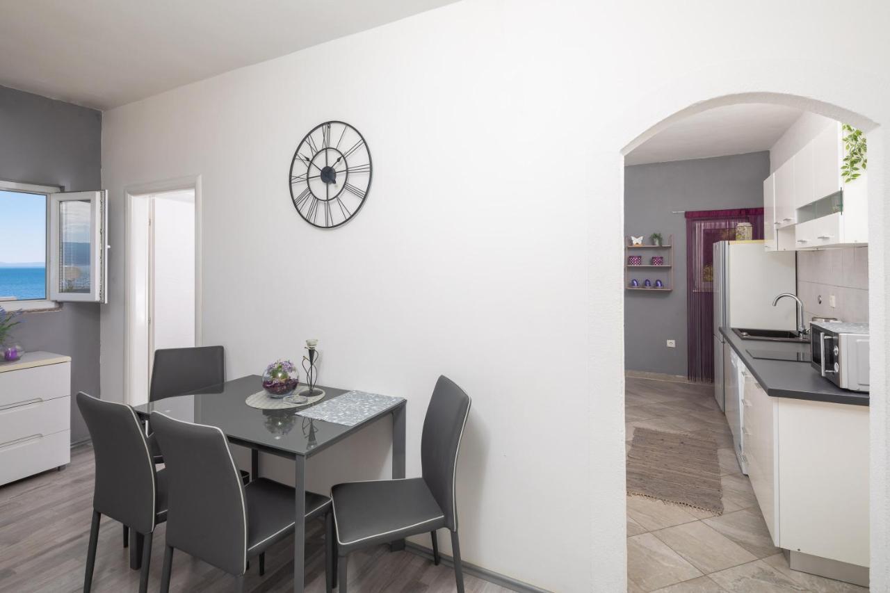 Sky Way Apartments Dugi Rat Exterior foto