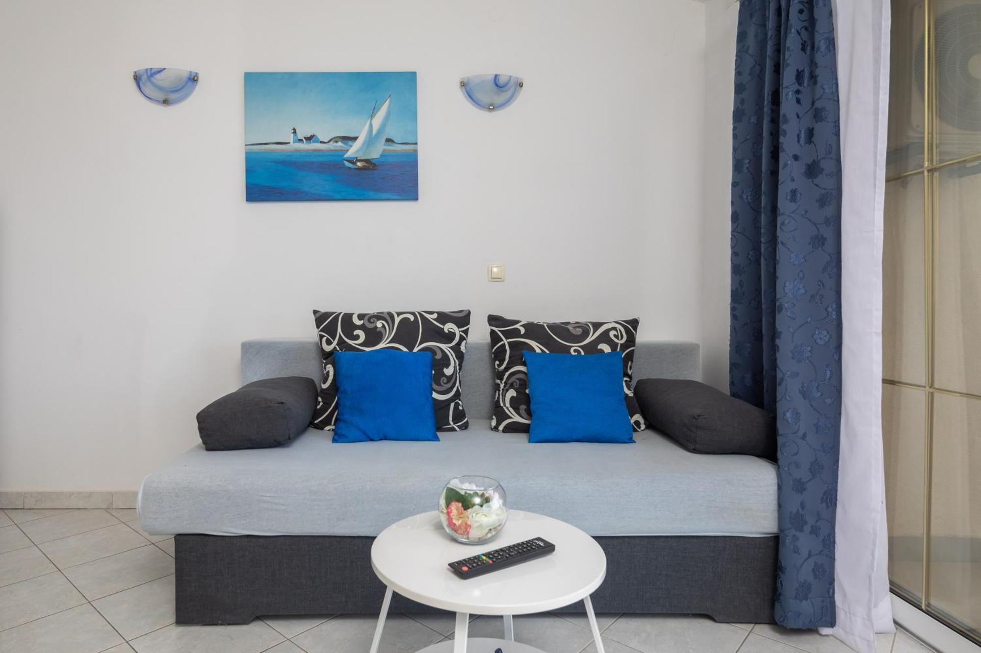 Sky Way Apartments Dugi Rat Exterior foto
